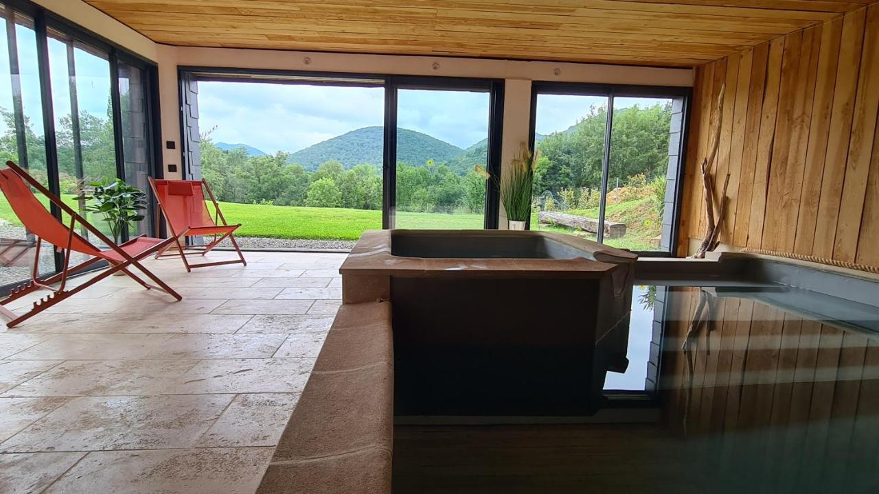 Les Milles Bottes Et Ses Roulottes Villa Encausse-les-Thermes ภายนอก รูปภาพ