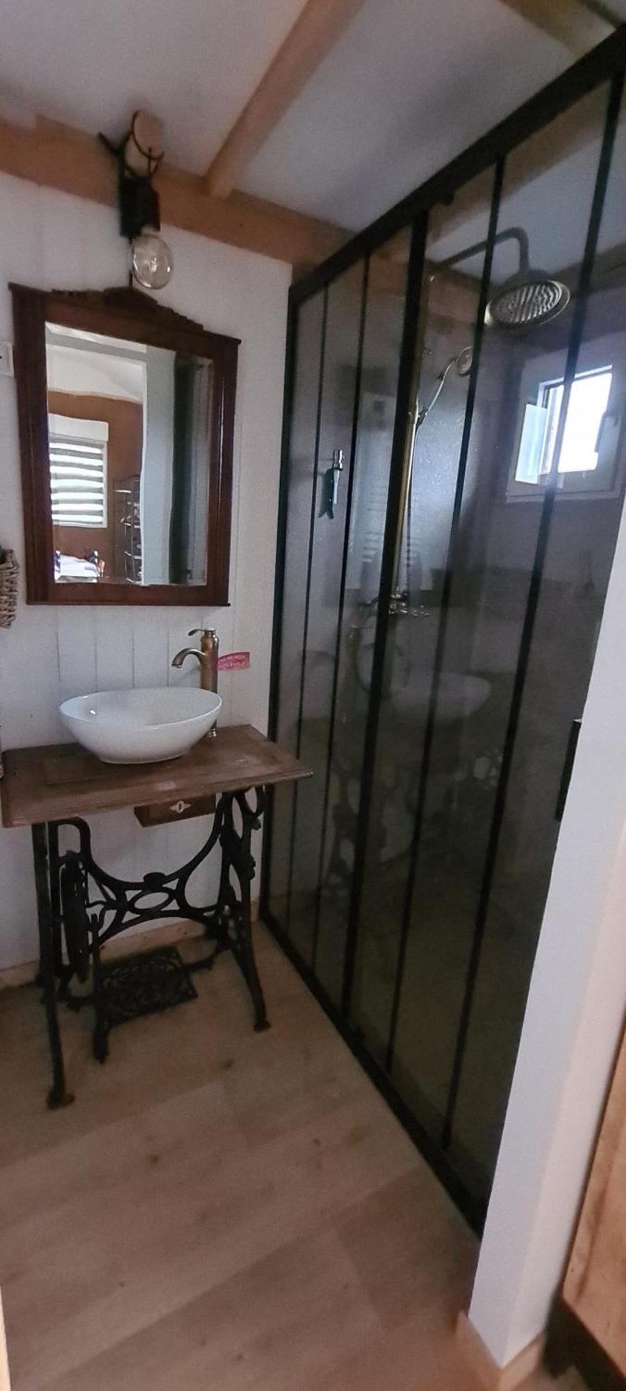 Les Milles Bottes Et Ses Roulottes Villa Encausse-les-Thermes ภายนอก รูปภาพ